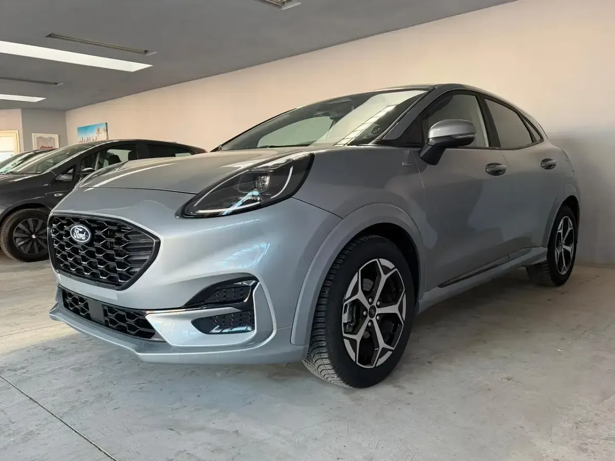 Usata Ford Puma ST-Line 125 CV (91 kW) 2025 Grigio SUV