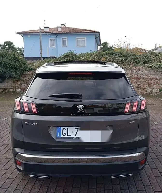 Usata Peugeot 3008 GT 131 CV (96 kW) 2022 Grigio SUV