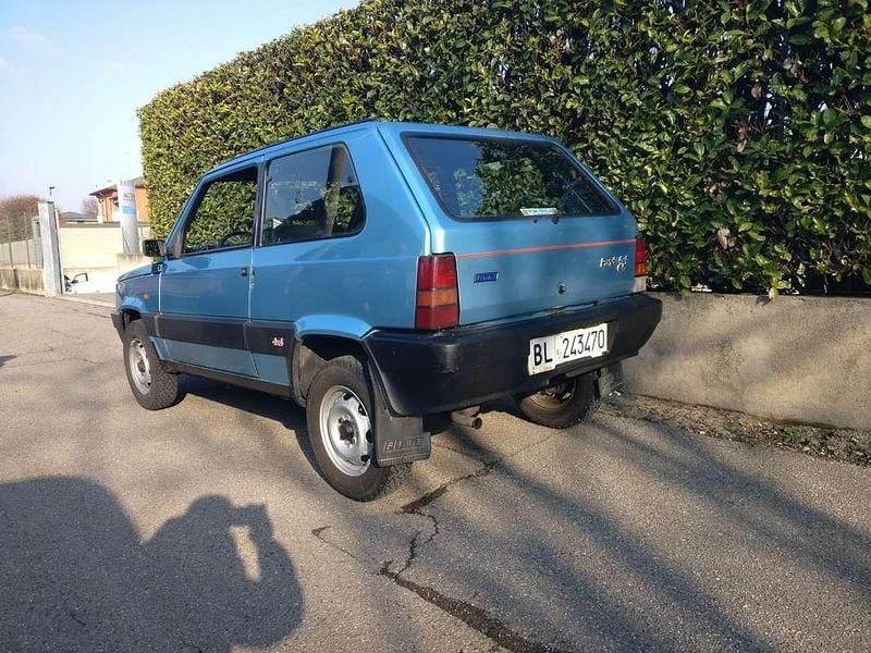 Usata Fiat Panda 4x4 S 45 CV (33 kW) 1988 Utilitaria