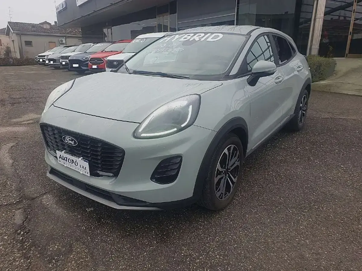 Usata Ford Puma Titanium 124 CV (91 kW) 2024 Grigio SUV