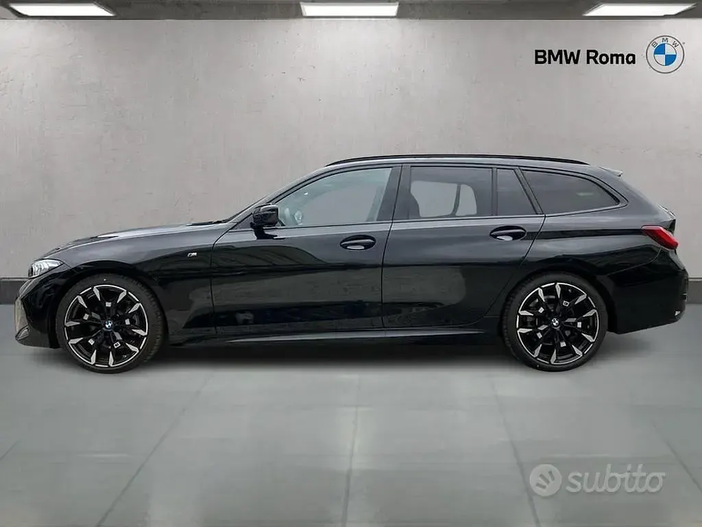 Usata BMW 320e M Sport 190 CV (139 kW) 2025 Black sapphire metallic Station wagon
