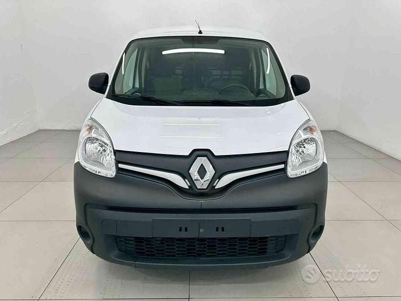 Usata Renault Kangoo 90 CV (66 kW) 2019 Bianco metallizzato Monovolume