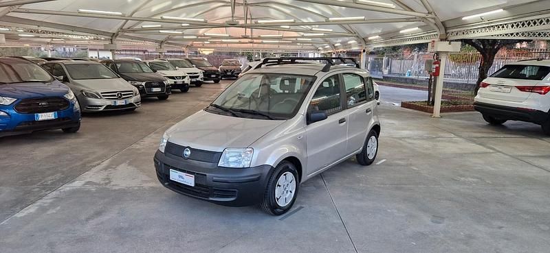 Usata Fiat Panda Active 54 CV (39 kW) 2007 Argento Utilitaria
