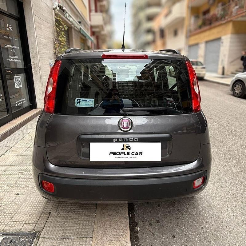 Usata Fiat Panda Lounge 95 CV (69 kW) 2018 Grigio Utilitaria