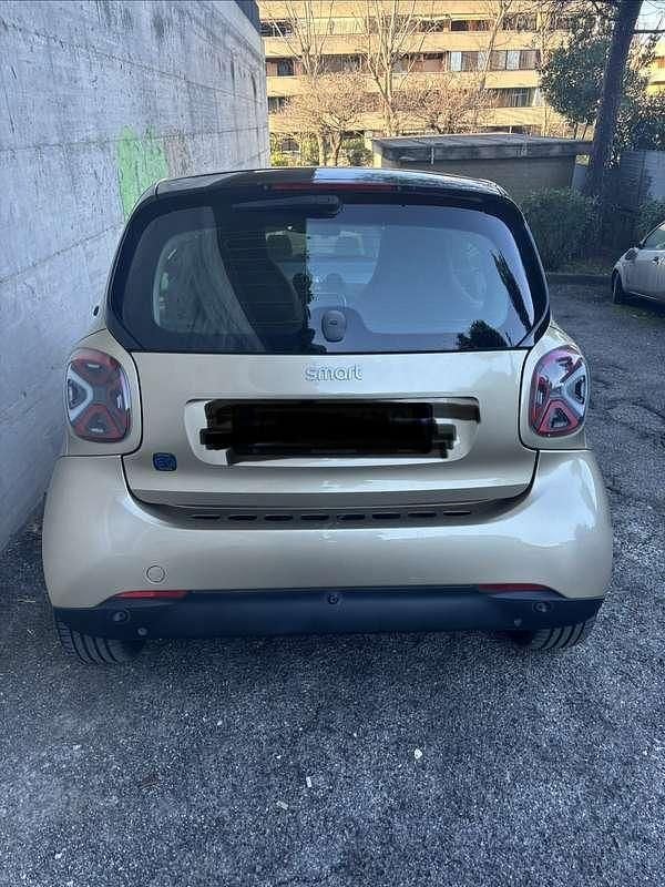 Usata Smart ForTwo Coupé Passion 41 kW (56 CV) 2021 Utilitaria