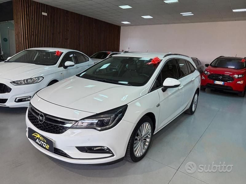 Begagnad Opel Astra Business 136 HK (100 kW) 2018 Vit Kombi