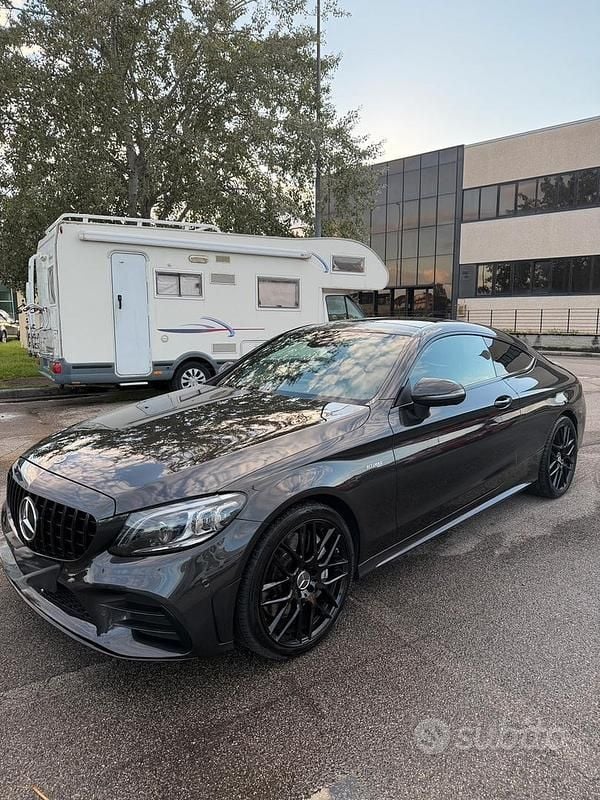 Usata Mercedes C43 AMG AMG 390 CV (286 kW) 2019 Grigio Coupé