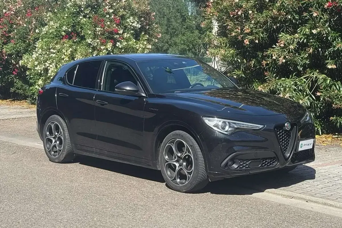 Usata Alfa Romeo Stelvio Veloce 209 CV (153 kW) 2021 Nero SUV