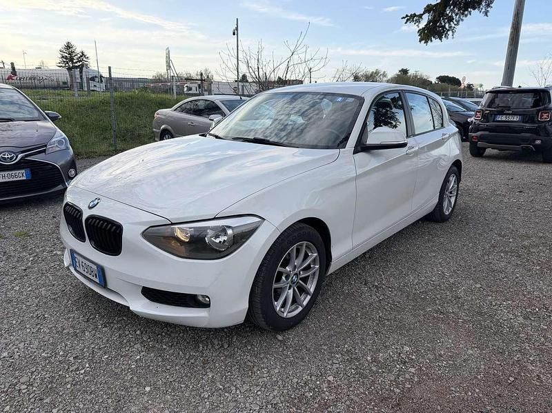 Usata BMW 116 Sport Line 116 CV (85 kW) 2014 Other Utilitaria
