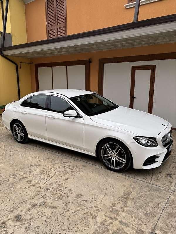 Usata Mercedes E220 Premium 194 CV (142 kW) 2017 Berlina