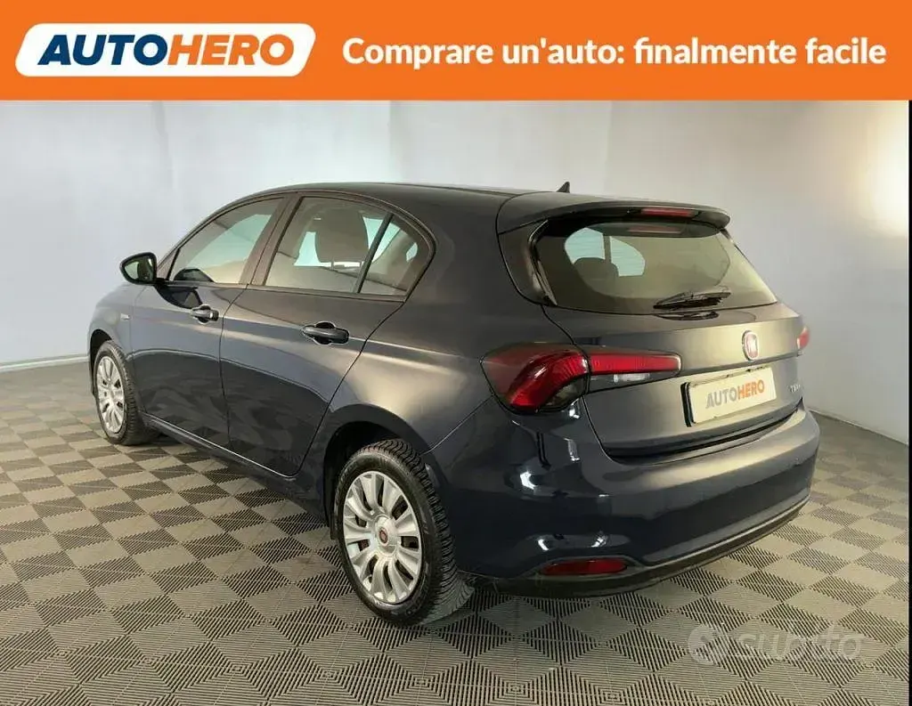 Usata Fiat Tipo Easy 95 CV (69 kW) 2017 Blu Berlina