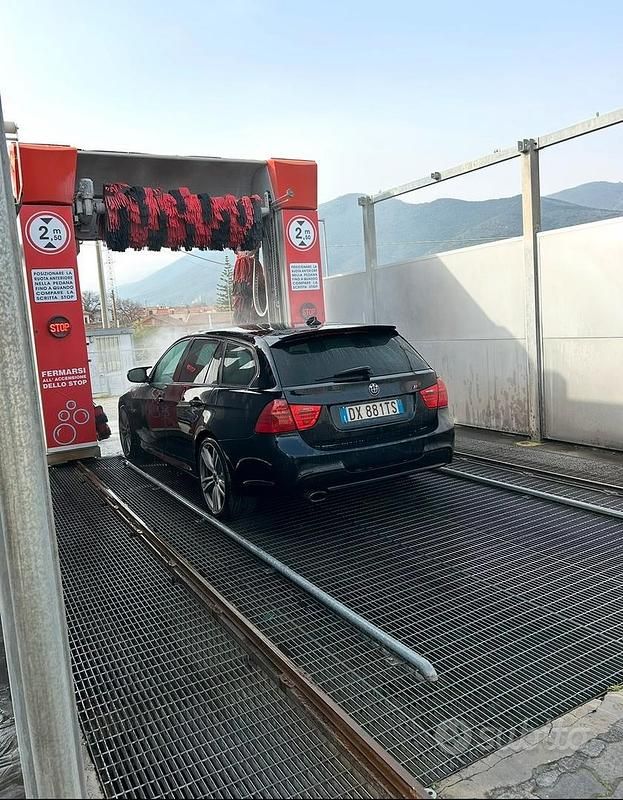 Usata BMW 320 M Sport 177 CV (130 kW) 2009 Nero Station wagon