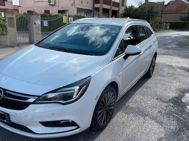 Usato 2018 Opel Astra 1.6 Diesel 136 CV (8.500 €)
