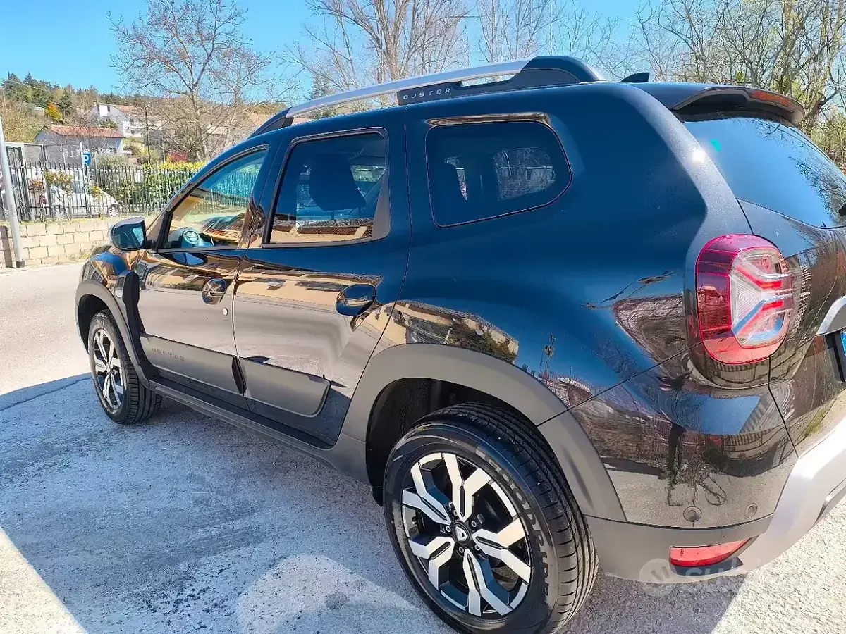 Usata Dacia Duster 101 CV (74 kW) 2022 Nero SUV