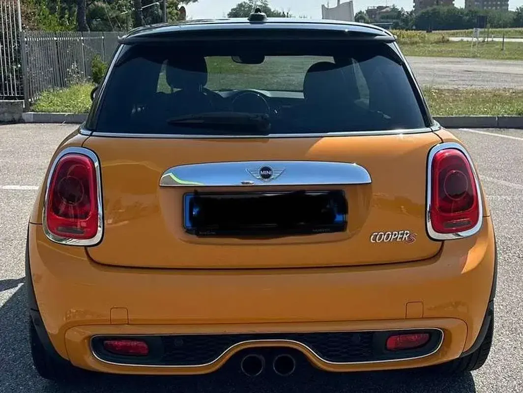 Usata Mini Cooper S 192 CV (141 kW) 2015 Giallo Utilitaria