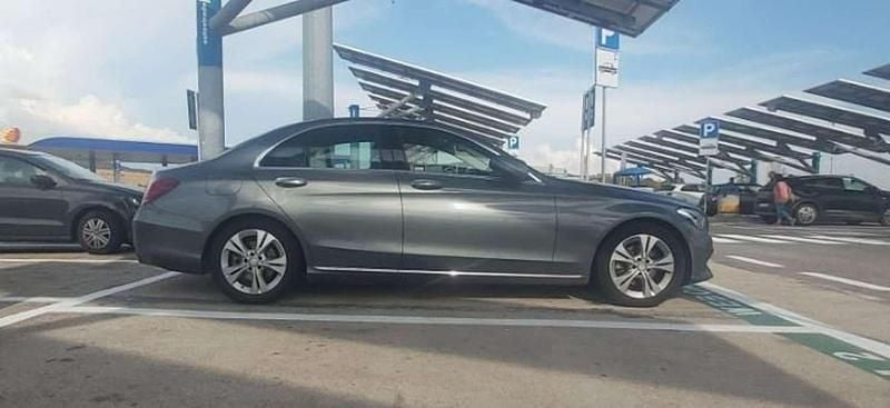 Grigio Usata 2016 Mercedes C220 Premium Berlina | 13.450 € (Super prezzo) - Immagine 1/4