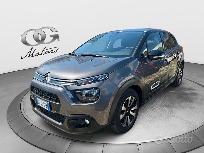 Grigio Usata 2024 Citroën C3 PureTech Due volumi | 15.990 € (Buon prezzo) - Immagine 1/4