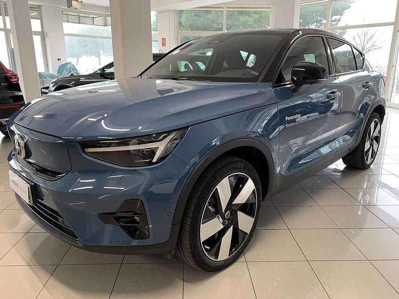 Fjord blue Usata 2021 Volvo C40 Ultimate SUV | 38.450 € (Buon prezzo) - Immagine 1/4
