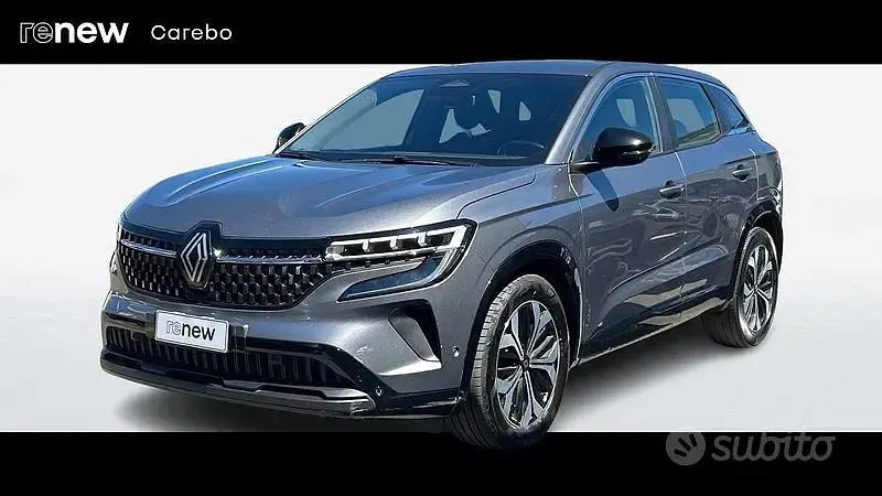 Usata Renault Austral Equilibre 131 CV (96 kW) 2023 Grigio scuro SUV