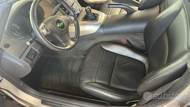Usata Opel GT 264 CV (194 kW) 2009 Grigio Cabrio