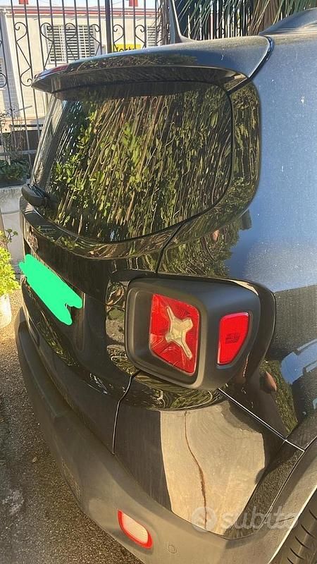 Usata Jeep Renegade 120 CV (88 kW) 2023 Nero SUV