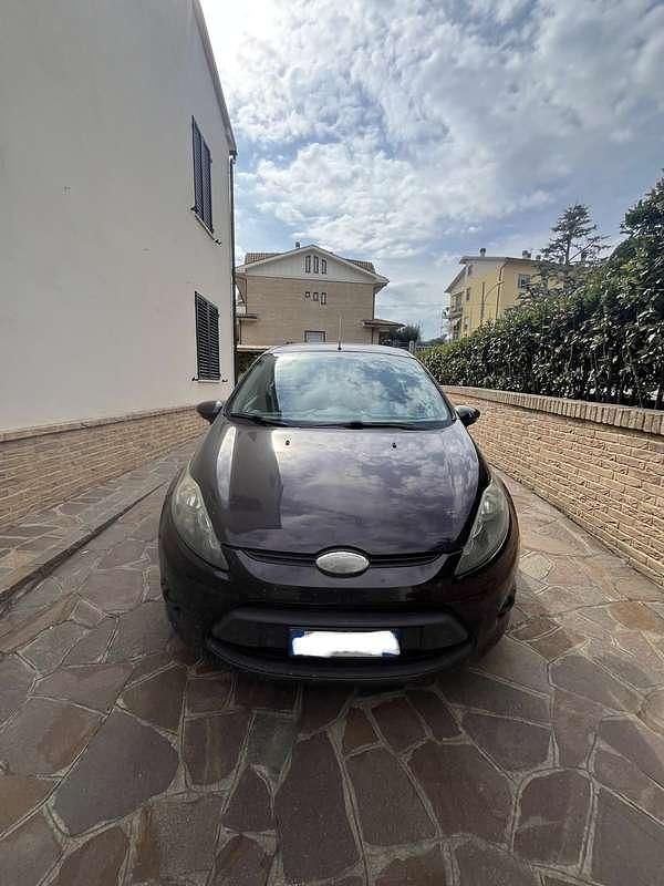 Usata Ford Fiesta 68 CV (50 kW) 2010 Utilitaria