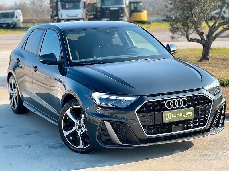 Grigio Usata 2021 Audi A1 Ambiente Berlina | 21.999 € (Ottimo prezzo) - Immagine 1/4