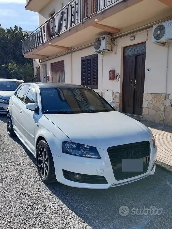 Usata Audi A3 S-Line 105 CV (77 kW) 2012 Bianco Utilitaria