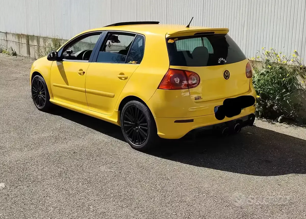 Usata VW Golf V 150 CV (110 kW) 2007 Berlina