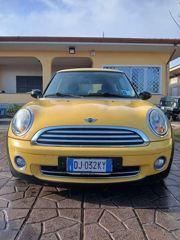 Usata Mini ONE 95 CV (69 kW) 2007 Utilitaria