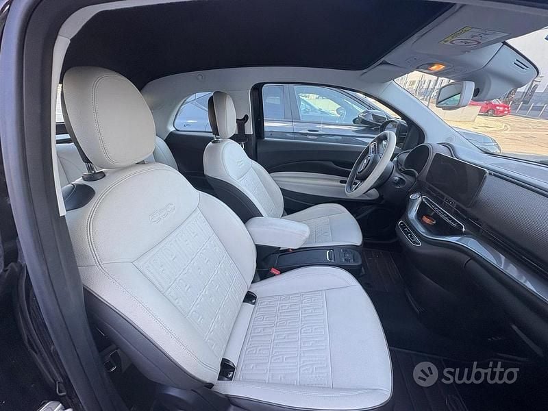 Occasion Fiat 500e La Prima 69 kW (95 ch) 2022 Noir Cabriolet