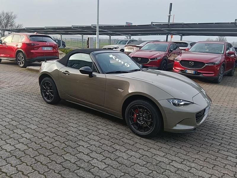 Nuova Mazda MX5 132 CV (97 kW) 2026 Zircon sand Cabrio