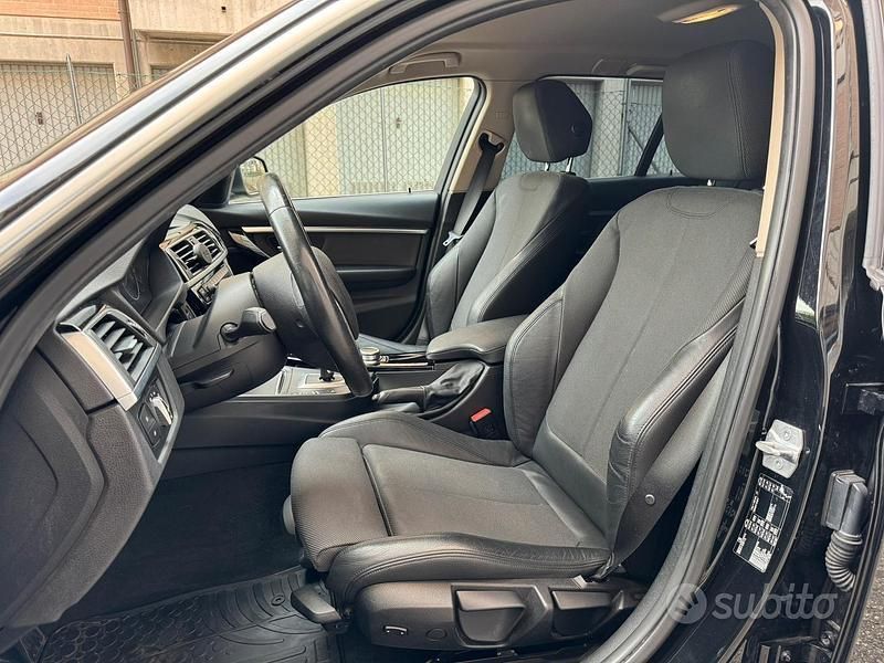 Usata BMW 318 Sport Line 150 CV (110 kW) 2019 Nero Station wagon
