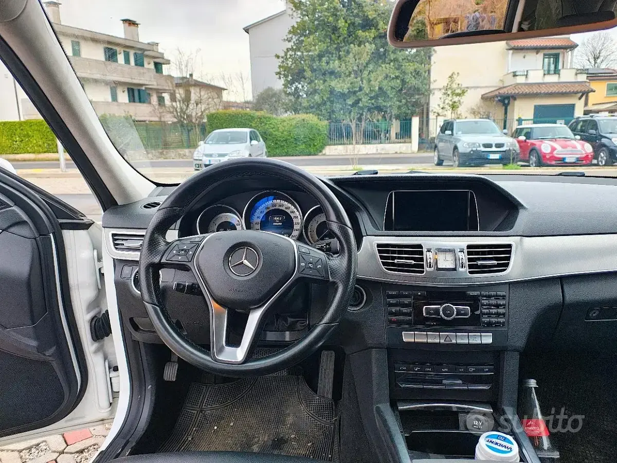 Usata Mercedes E250 204 CV (150 kW) 2015 Bianco Station wagon