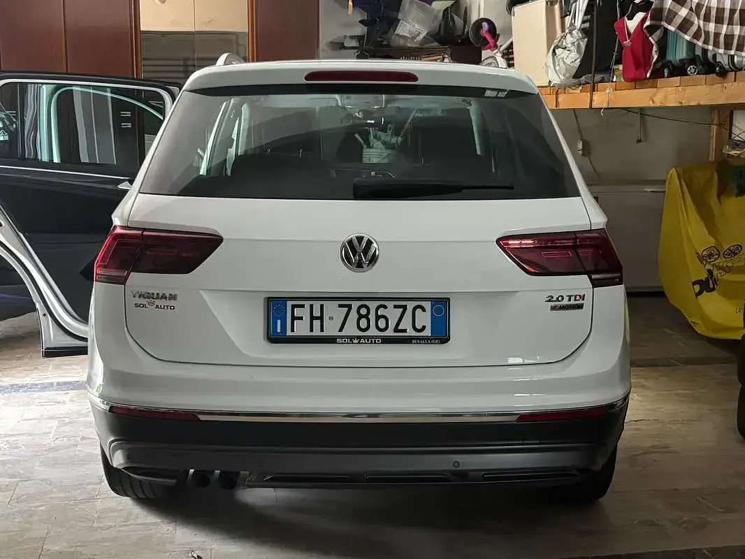 Usata VW Tiguan Executive 190 CV (139 kW) 2017 Bianco SUV