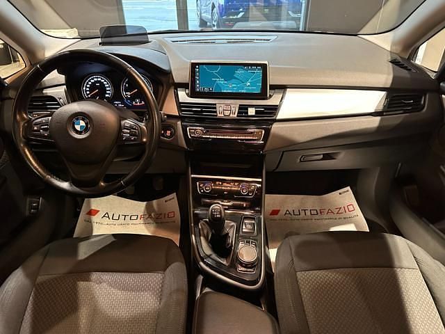 Usata BMW 216 Active Tourer Advantage 116 CV (85 kW) 2018 Nero Monovolume