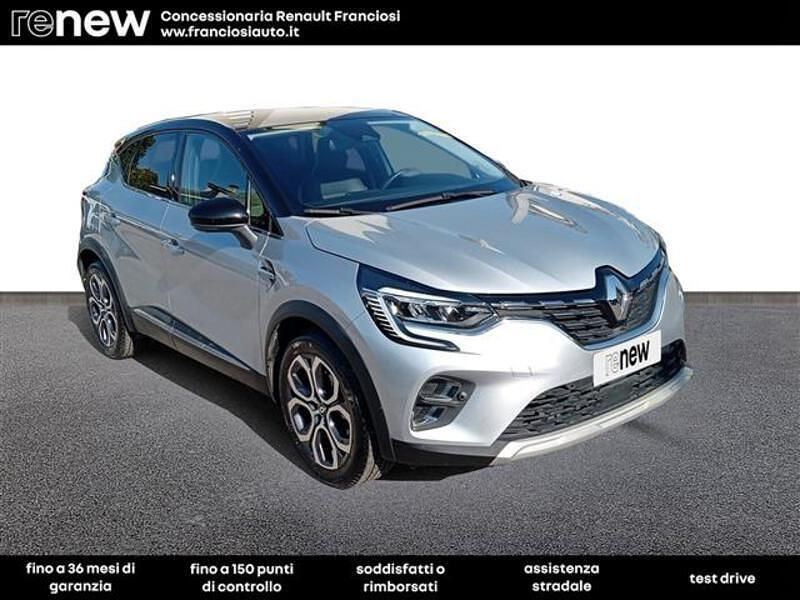 Usata Renault Captur Techno 101 CV (74 kW) 2023 Grigio chiaro SUV