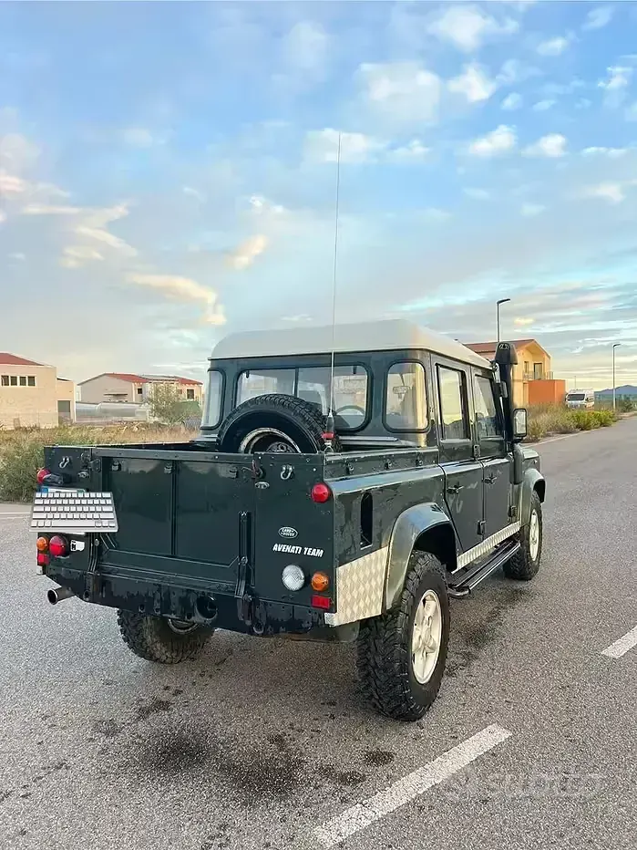Usado Land Rover Defender 122 CV (89 kW) 2003 Descapotable