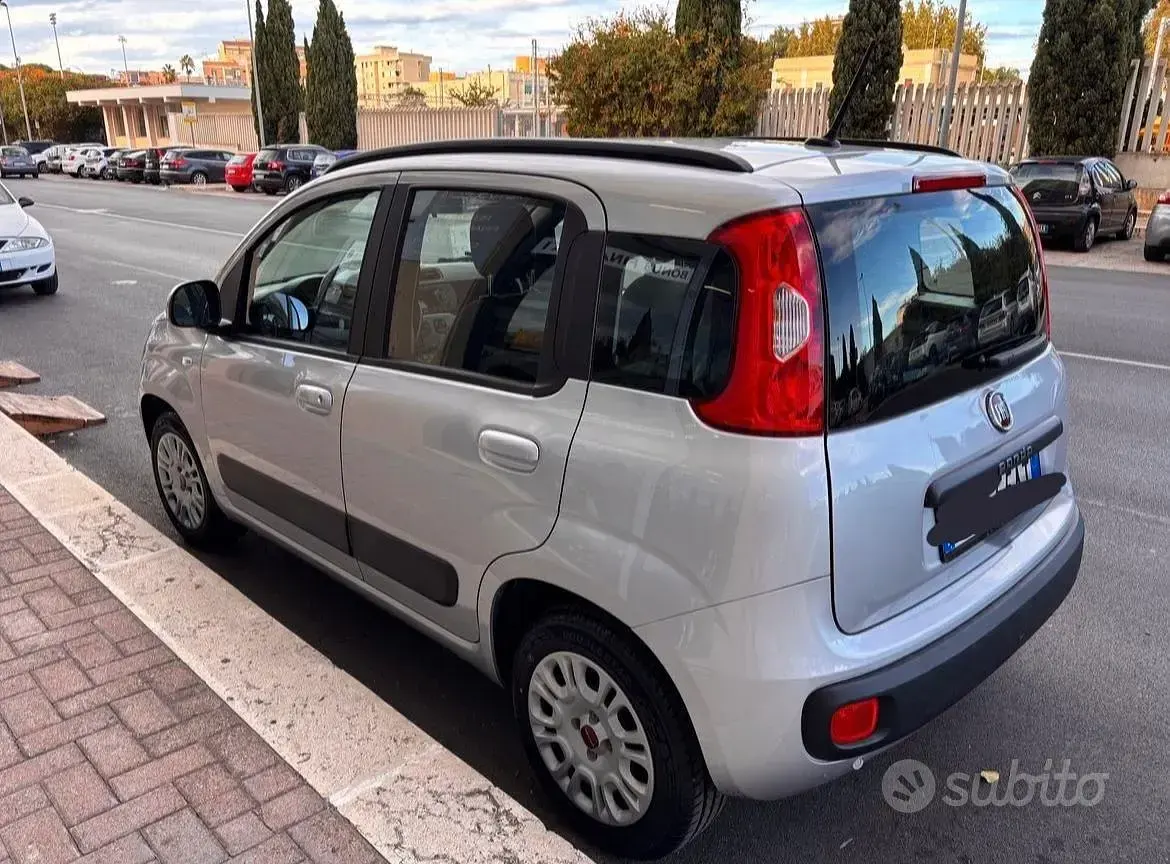 Usata Fiat Panda 69 CV (50 kW) 2020 Grigio Utilitaria