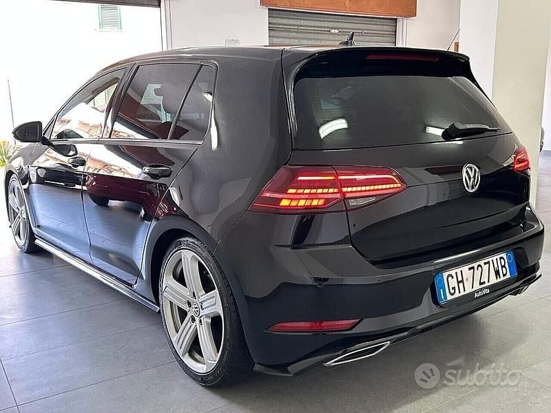 Begagnad VW Golf VII Sport 150 HK (110 kW) 2019 Svart Sedan