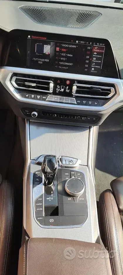 Usata BMW 320 Luxury Line 190 CV (139 kW) 2019 Station wagon