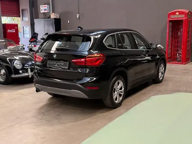 Usata BMW X1 150 CV (110 kW) 2016 Nero metallizzato SUV