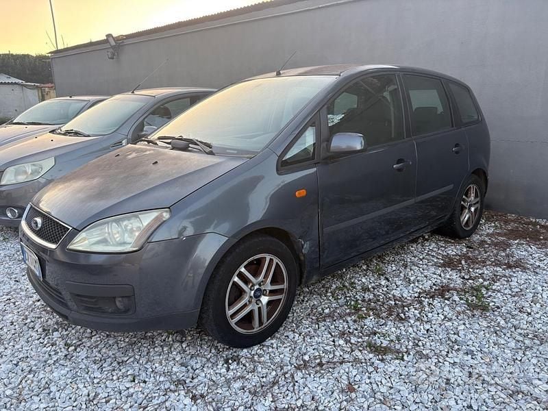 Usata Ford C-MAX Ghia 110 CV (80 kW) 2005 Grigio Monovolume
