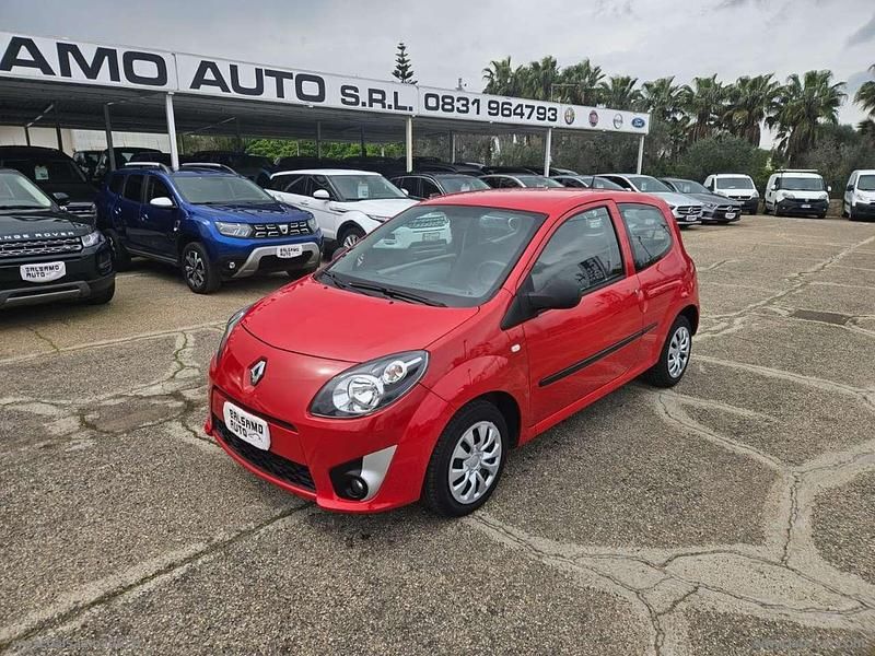 Rosso Usata 2010 Renault Twingo Dynamique Due volumi | 4500 € (Buon prezzo) - Immagine 1/4