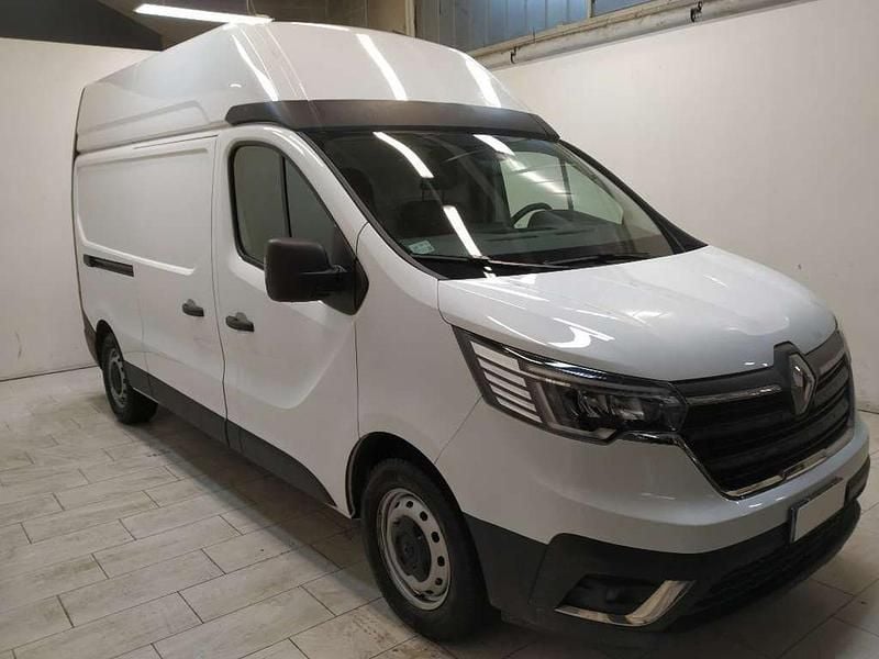Usata Renault Trafic 150 CV (110 kW) 2024 Bianco Monovolume