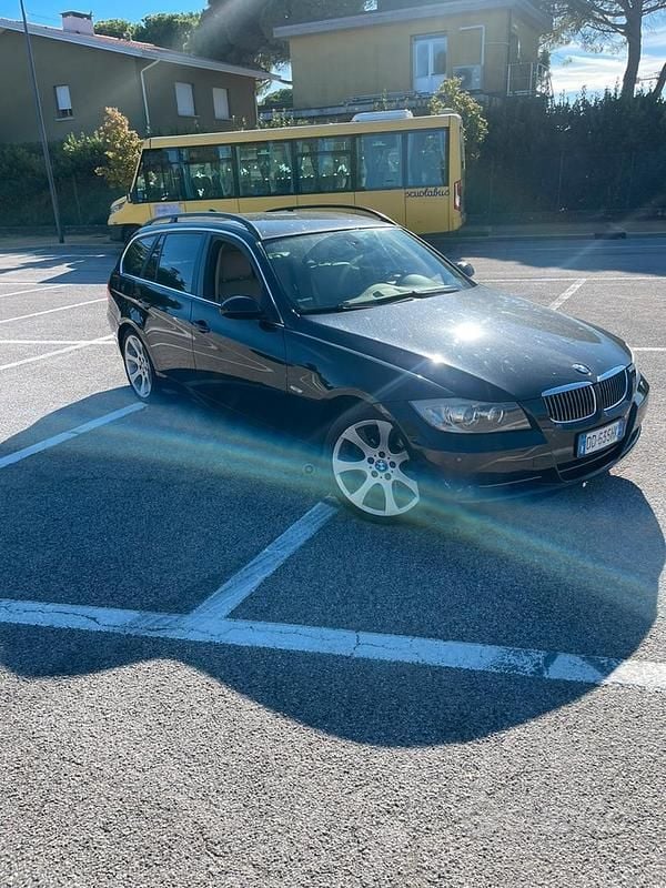 Usata BMW 330 Efficient Dynamics 231 CV (169 kW) 2006 Station wagon