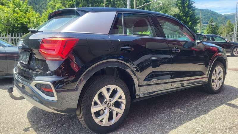 Usata Audi Q2 Advanced 116 CV (85 kW) 2023 Nero SUV