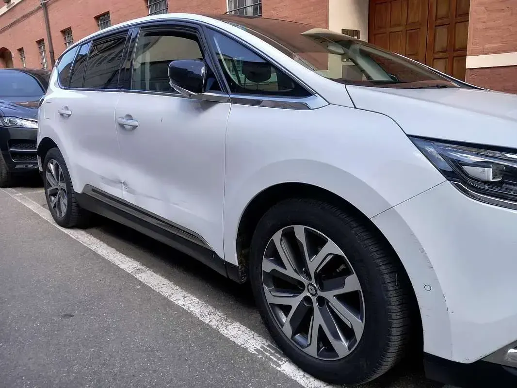 Usata Renault Espace 160 CV (117 kW) 2015 Bianco Monovolume