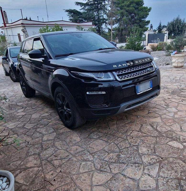 Usata Land Rover Range Rover evoque 2017 Nero SUV