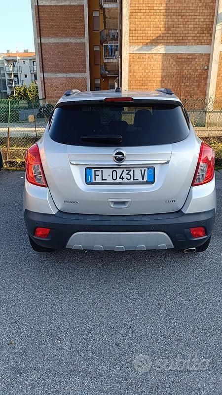 Usata Opel Mokka 136 CV (100 kW) 2017 Grigio SUV
